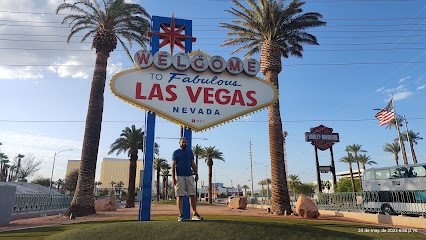 Las Vegas Sign Parking